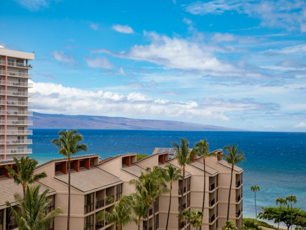 Luxurious 4-Bedroom Maui Retreat in Kaanapali